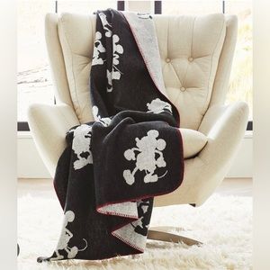 Pottery Barn x Disney Mickey Mouse Reversible Throw Blanket